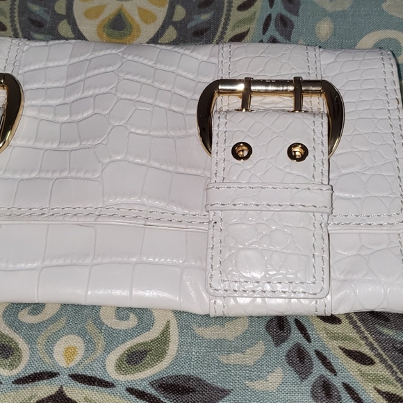 NWOT MICHAEL KORS Clutch - Picture 2 of 4